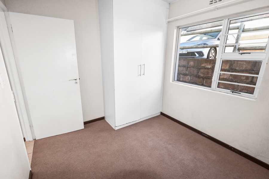 To Let 2 Bedroom Property for Rent in Beacon Bay Eastern Cape